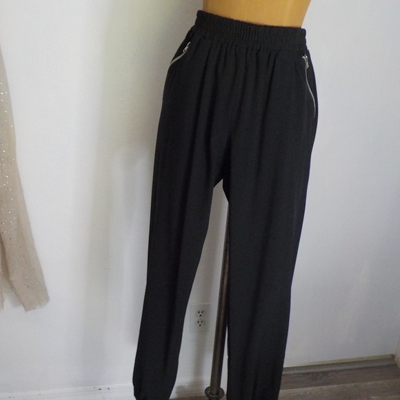 BLACK ZIP POCKET PANTS - Picture 8 of 11